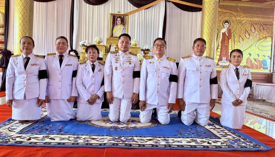 เข้าร่วมพิธีบำเพ็ญกุศลและแสดงความอาลัยในวาระครบ 100 วัน(สตมวาร)เพื่อถวายเป็นราชกุศลแด่สมเด็จพระนางเจ้าสิริกิติ์ พระบรมราชินีนาถ บรมราชชนนีพันปีหลวง ณ วัดยางสีสุราช ตำบลยางสีสุราช อำเภอยางสีสุราช จังหวัดมหาสารคาม